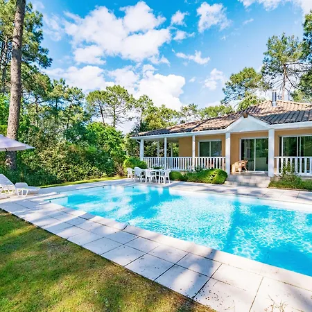 Spacious Atlantic Family Villa